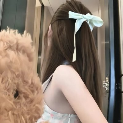内心强大的美女白川